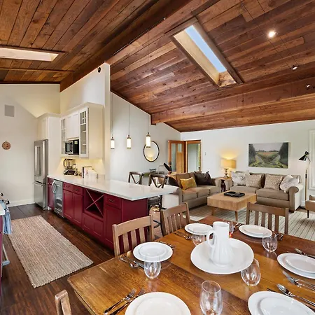 The Retreat At River Gardens